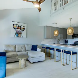 7-f-two-bedroom-loft.hotels-destin.com/
